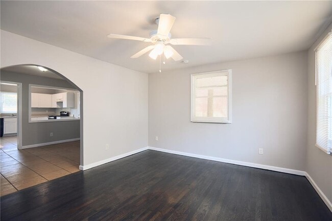 Building Photo - 3566 Bolfair Dr NW