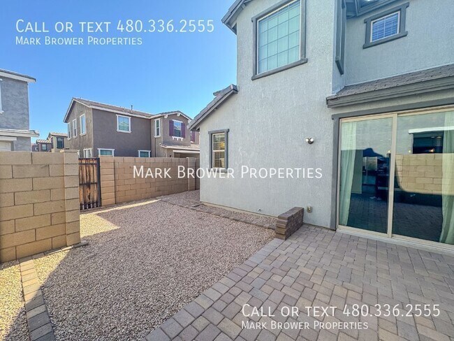 Building Photo - 249 North Sandal-