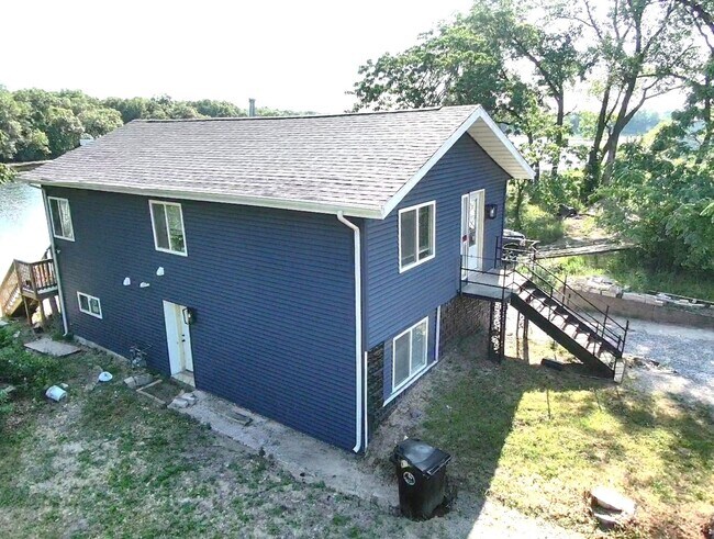 Building Photo - 5801 Juniper Ave