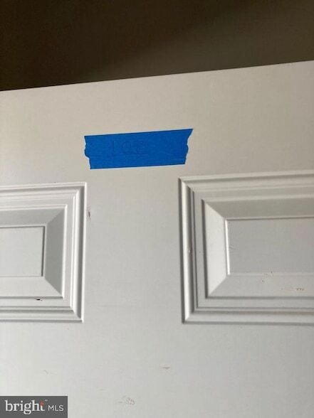 Building Photo - 376 E Main St