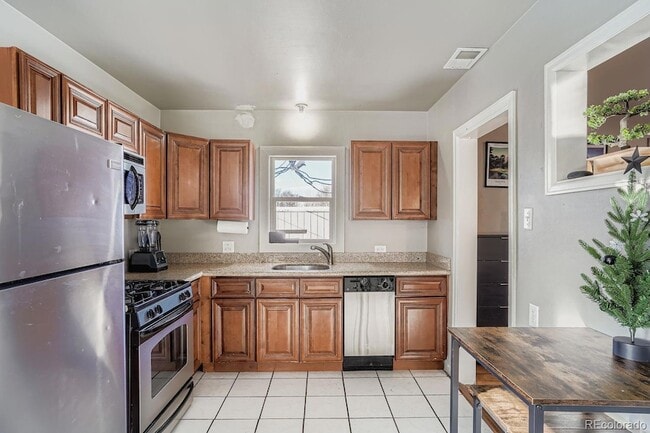 Building Photo - 2225 S Gilpin St