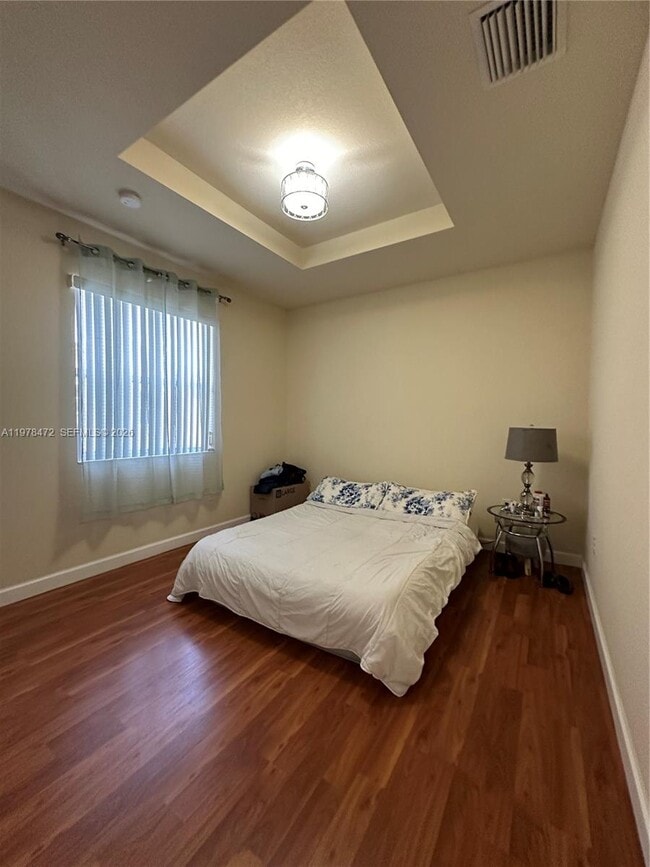 Building Photo - 133 SE 28th Ter