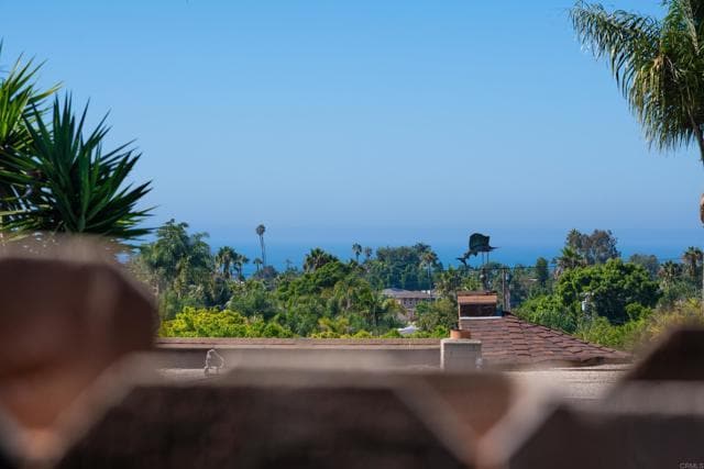 Building Photo - 714 Passiflora Ave