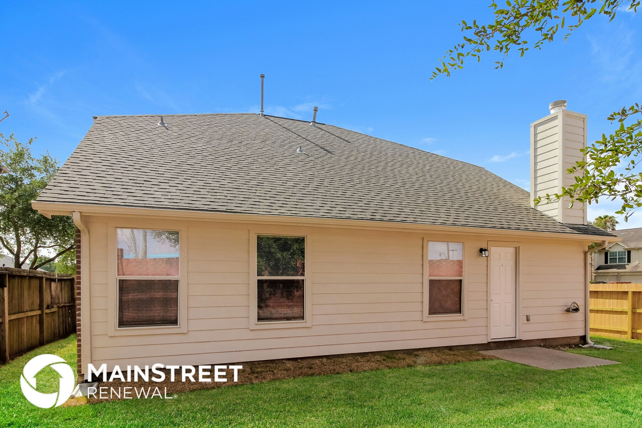 Building Photo - 2910 Fawn Ct