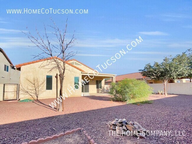 Building Photo - 34584 S Bronco Dr