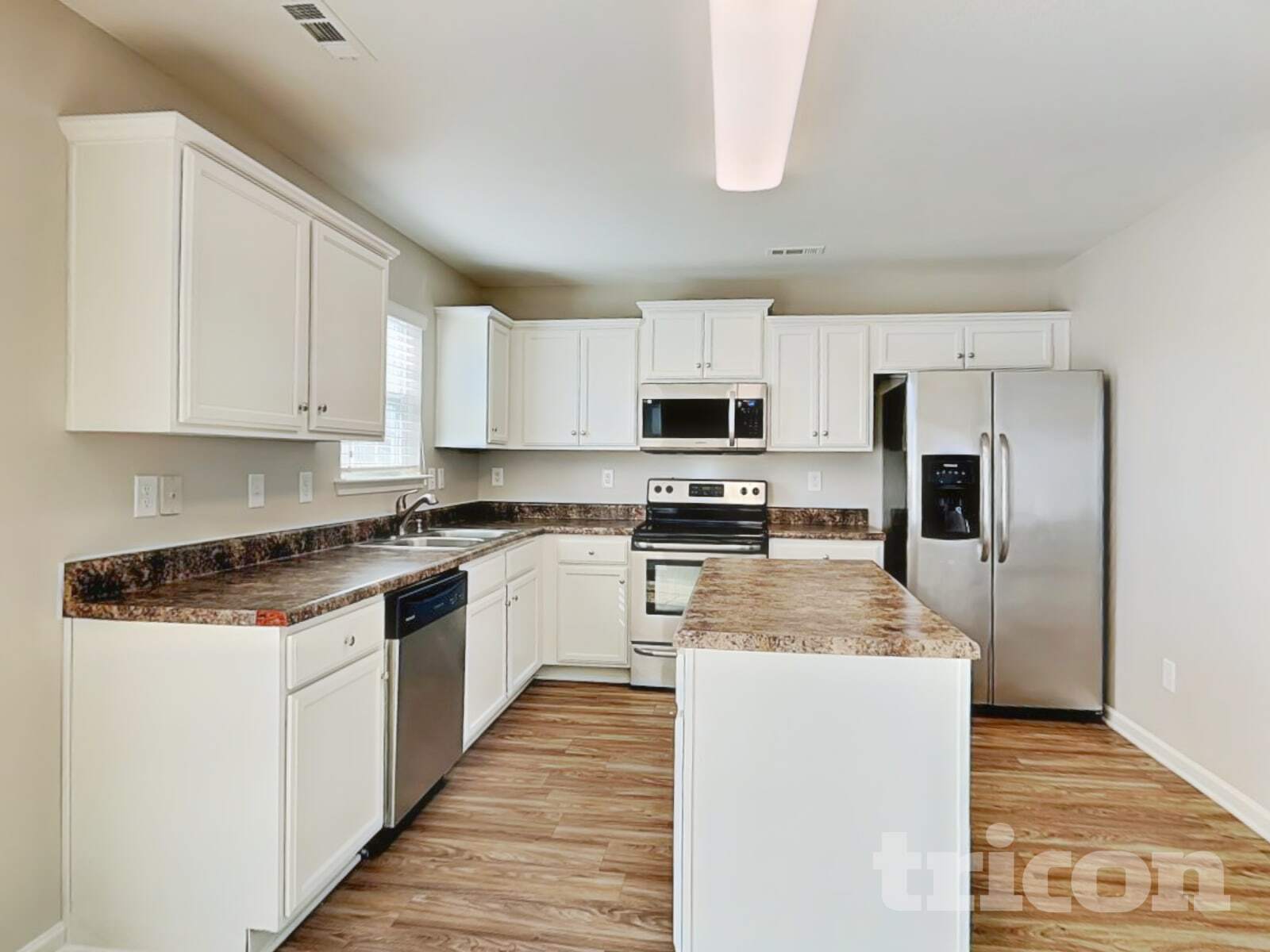 Building Photo - 1935 Windy Willow Ln