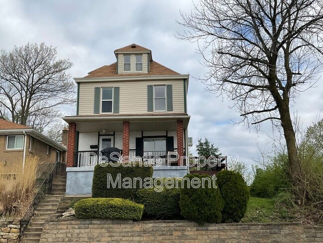 Primary Photo - 1632 Steuben St