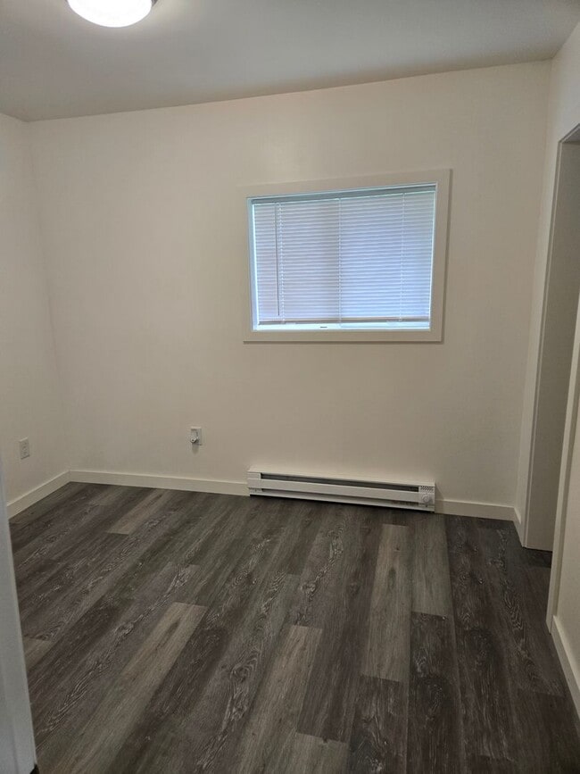 Building Photo - STATUS: PENDING APPLICATION- |R24S| $1625