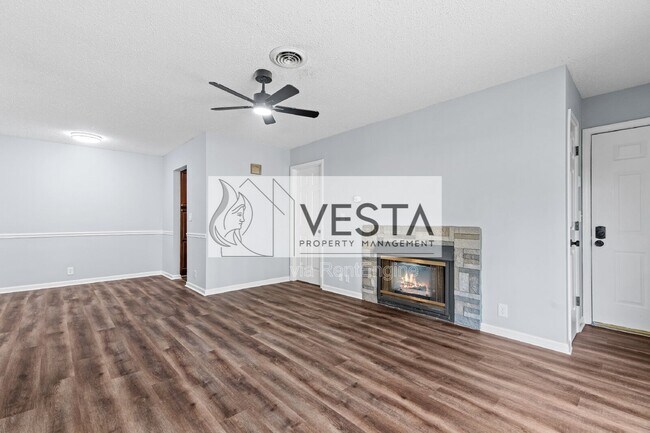 Building Photo - 110 Heywood Rd