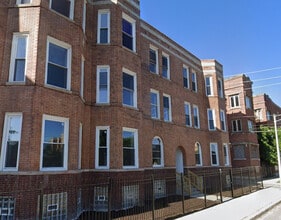 Building Photo - 348 E 50th St