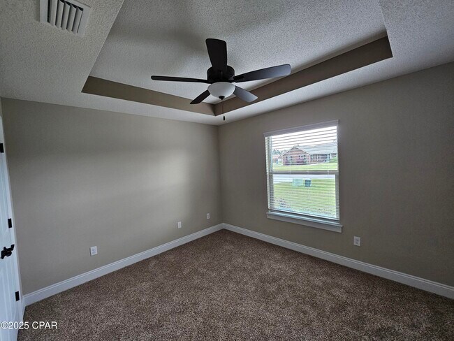 Building Photo - 4524 Bylsma Cir