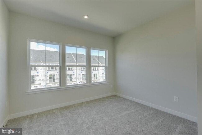 Building Photo - 9287 Tanfield Dr