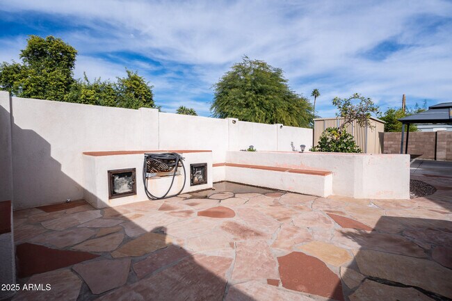 Building Photo - 3844 W Lupine Ave