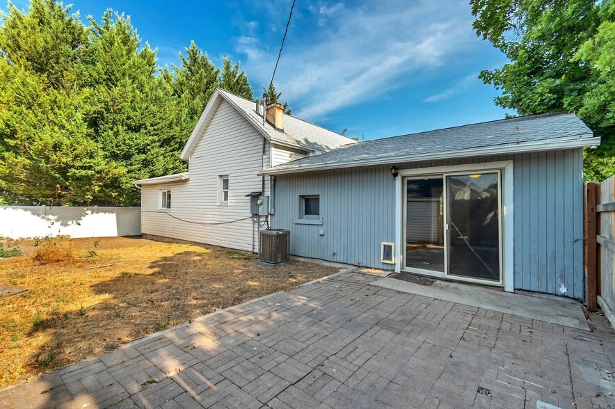 Building Photo - 2246 W 7000 S