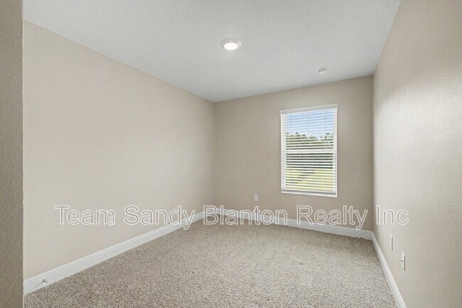 Building Photo - 9055 Golden Eye Dr