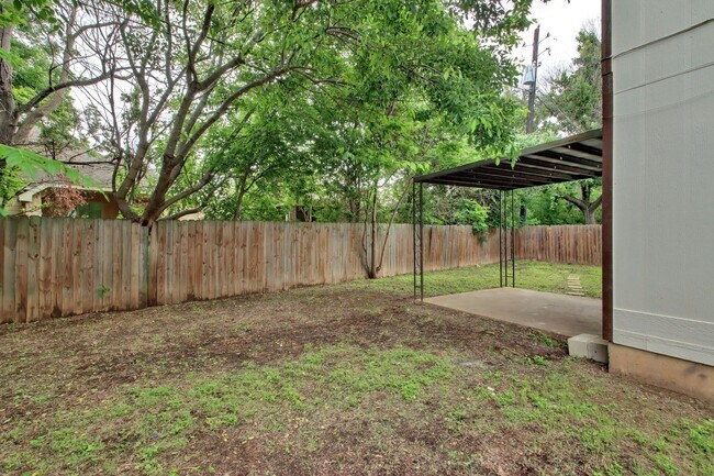 Building Photo - Two stories 3 Bedrooms & 3 Bathrooms Home for Rent in Desirable Anderson Mill NW of Austin