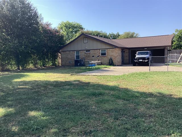 Building Photo - 776 Ponderosa Dr