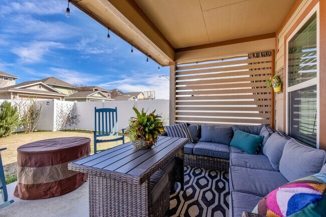 Building Photo - 808 Bryce Canyon Dr