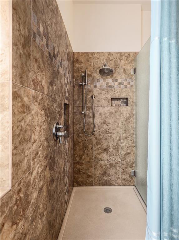 Building Photo - 1925 Littlefield St