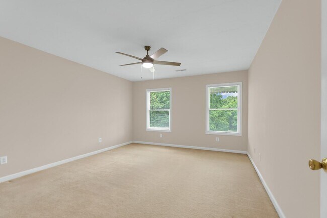 Building Photo - 1400 Slayden Wood Rd