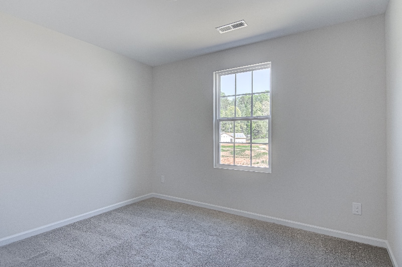 Building Photo - 1325 W Sedgefield Dr