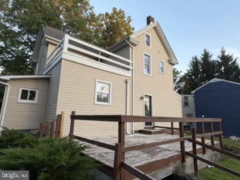 Building Photo - 722 Hilltown Pike