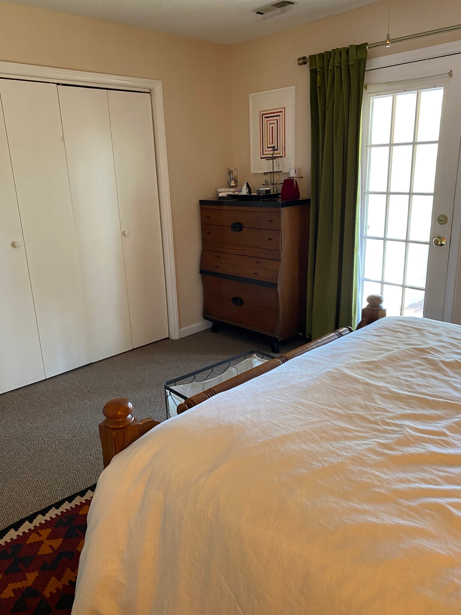 Master bedroom with door to balcony - 121 Westview Dr
