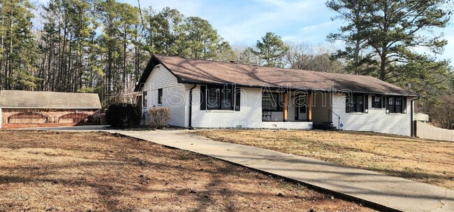 Building Photo - 1240 Flat Rock Rd