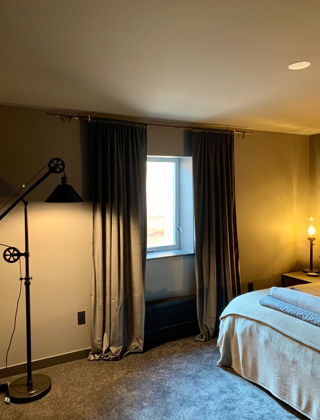 Building Photo - 334 Pine Glade Rd