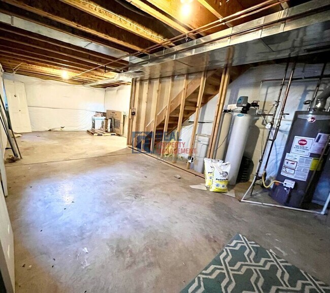 Building Photo - 4353 Witches Hollow Ln