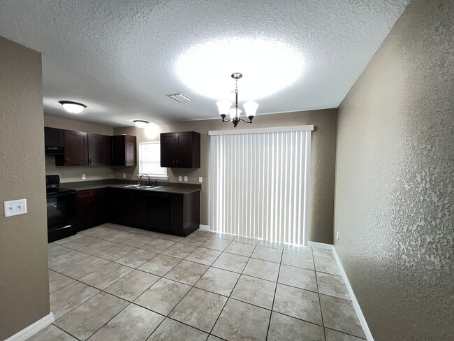 Building Photo - 3 BD/2BA Home in Beautiful Ocala!!!