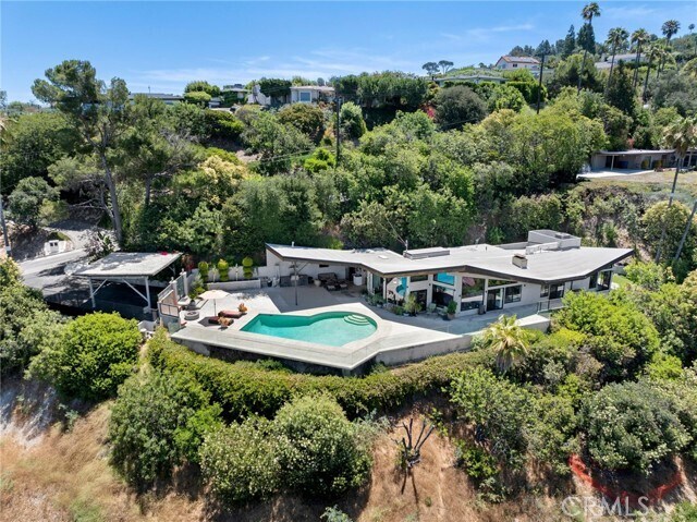 Building Photo - 3655 Glenridge Dr