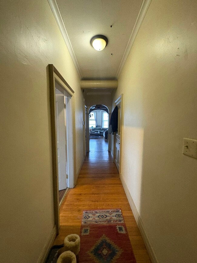 Building Photo - 509 Monroe Ave