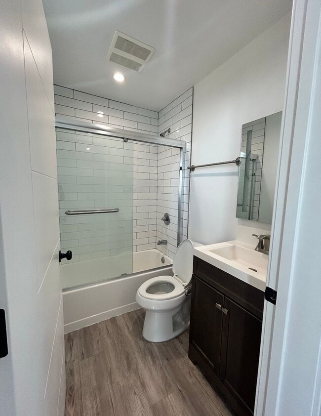 Building Photo - Private Bedroom w Personal Bathroom & Shower, shared student-oriented space