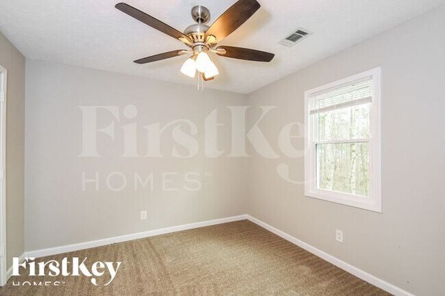 Building Photo - 855 Riverstone Ln