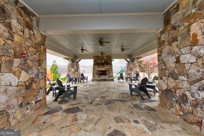 Building Photo - 7819 Brass Lantern Dr