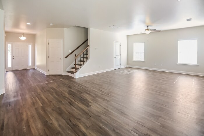 Building Photo - 3497 Dacite Ct