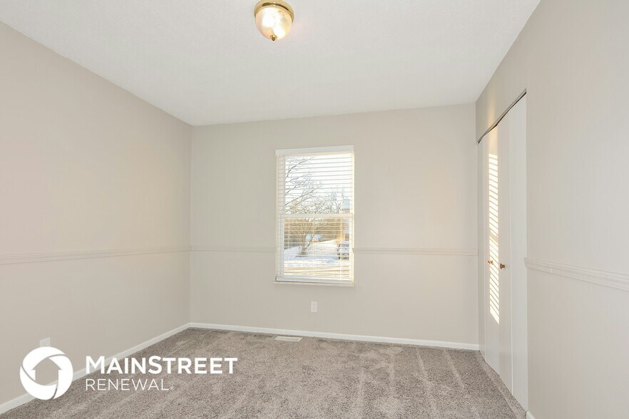 Building Photo - 905 Boone Terrace Dr