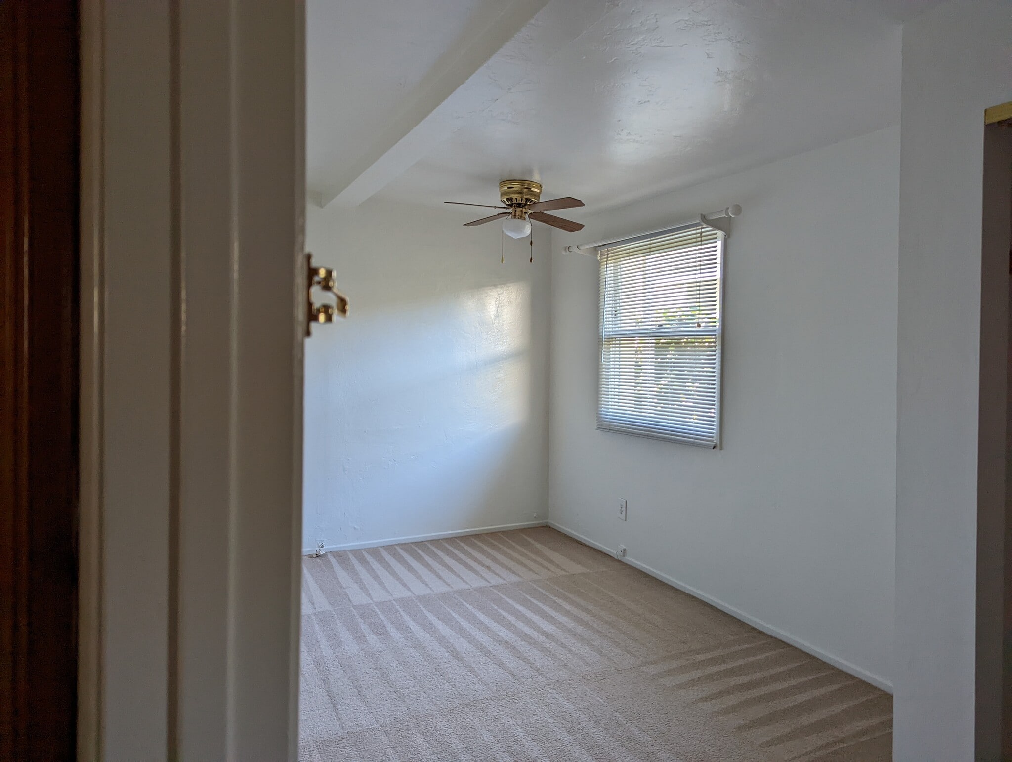 Building Photo - 25128 Feijoa Ave