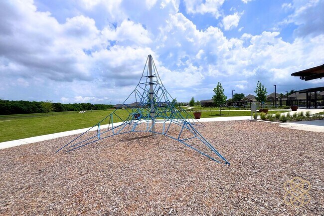 Building Photo - 1009 Macnab Dr