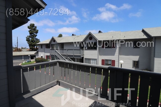 Building Photo - 2 Bed, 2 Bath w/ garage & fireplace