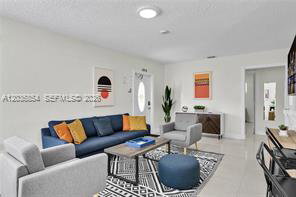 Building Photo - 6452 Custer St