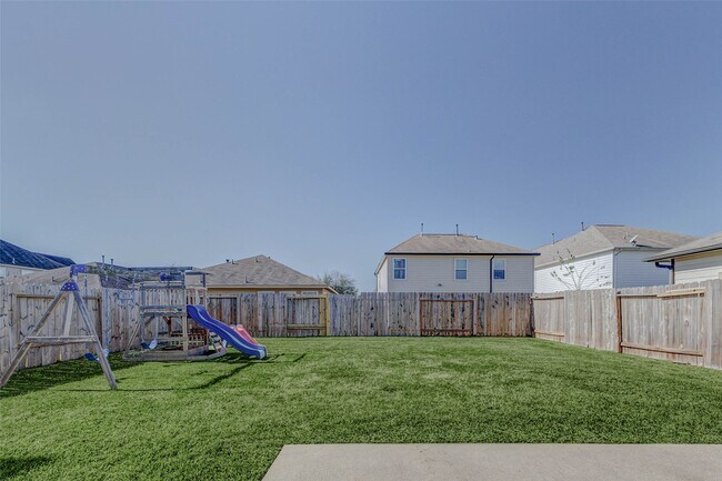Building Photo - 3027 Upland Spring Trace