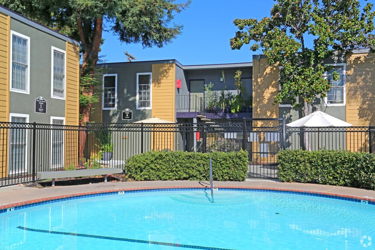Adelaide Pines Apartments Concord Ca Apartment Finder Adelaide Pines Apartments Concord Ca Apartment Finder