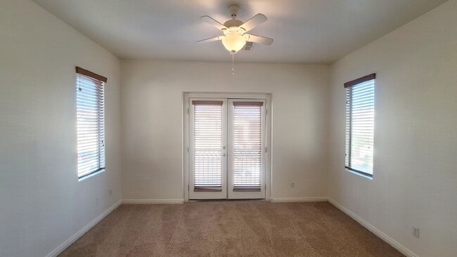 Building Photo - 5913 Altissimo St