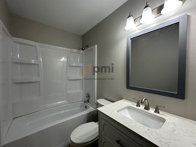 Building Photo - 3621 Windsor Rd