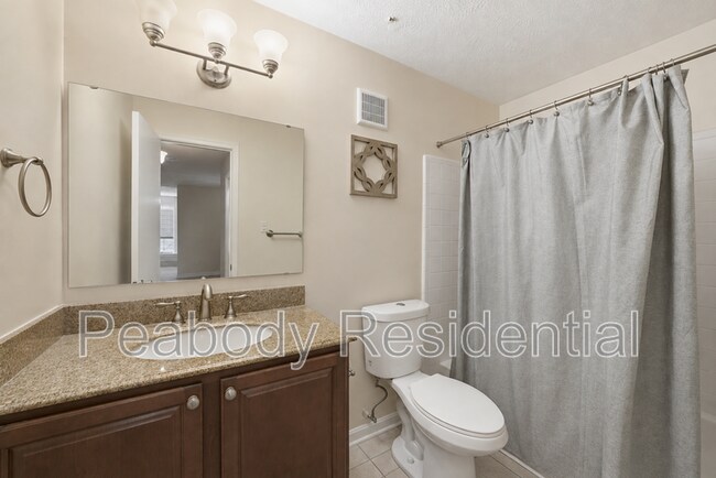 Building Photo - 10118 Oakton Terrace Rd