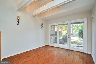 Building Photo - 4804 Heron Neck Ln