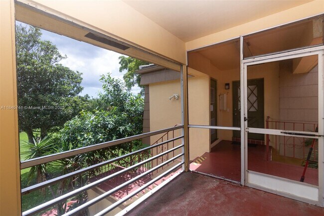 Building Photo - 8900 NW 38th Dr