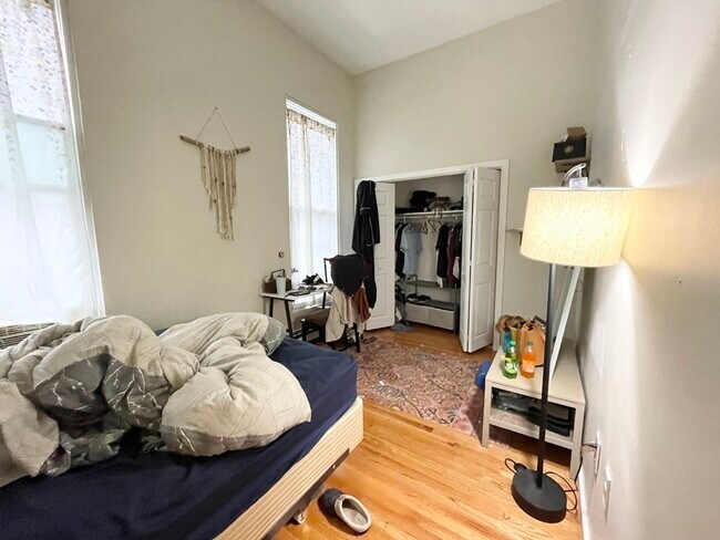 Building Photo - 660 Massachusetts Ave